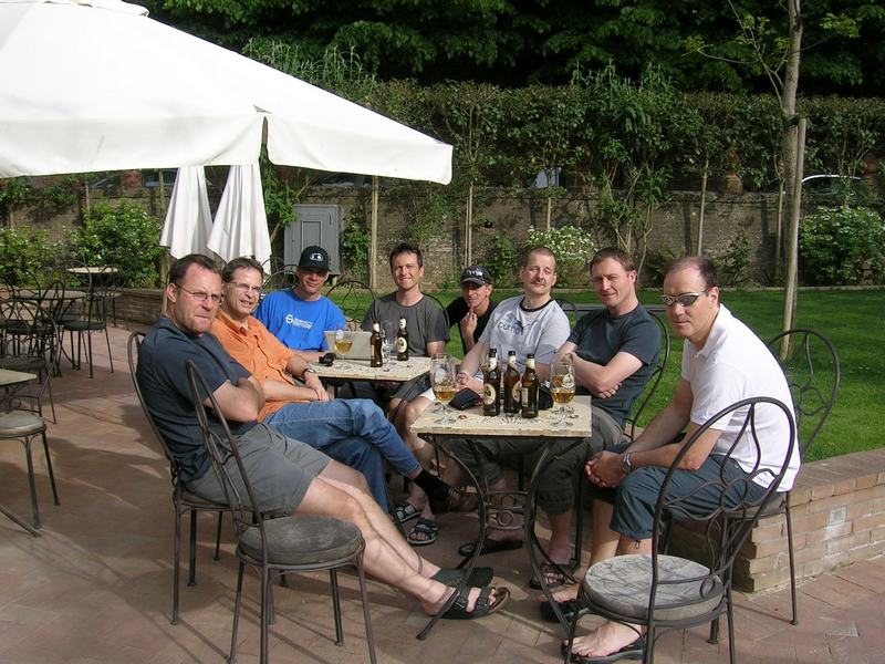 019 Noch eine Runde Bier.jpg